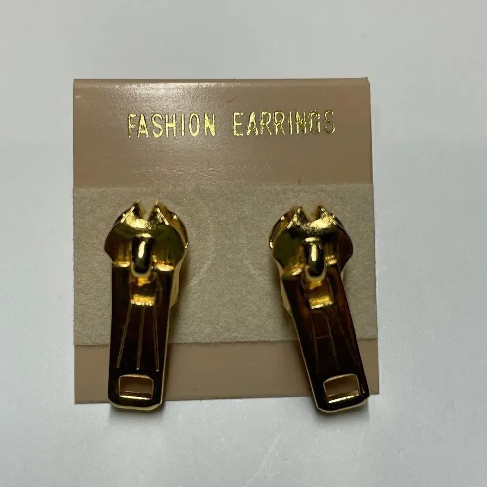 5 for $20. Cute fashion earrings
